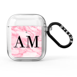 Personalisierte AirPods-Hülle aus rosa Marmor mit Monogramm